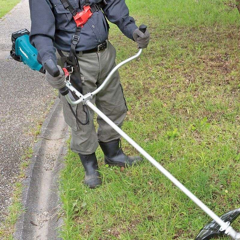 Débroussailleuse MAKITA DUR369AZ 36V (2x18V) Li-Ion (vendu sans batterie)