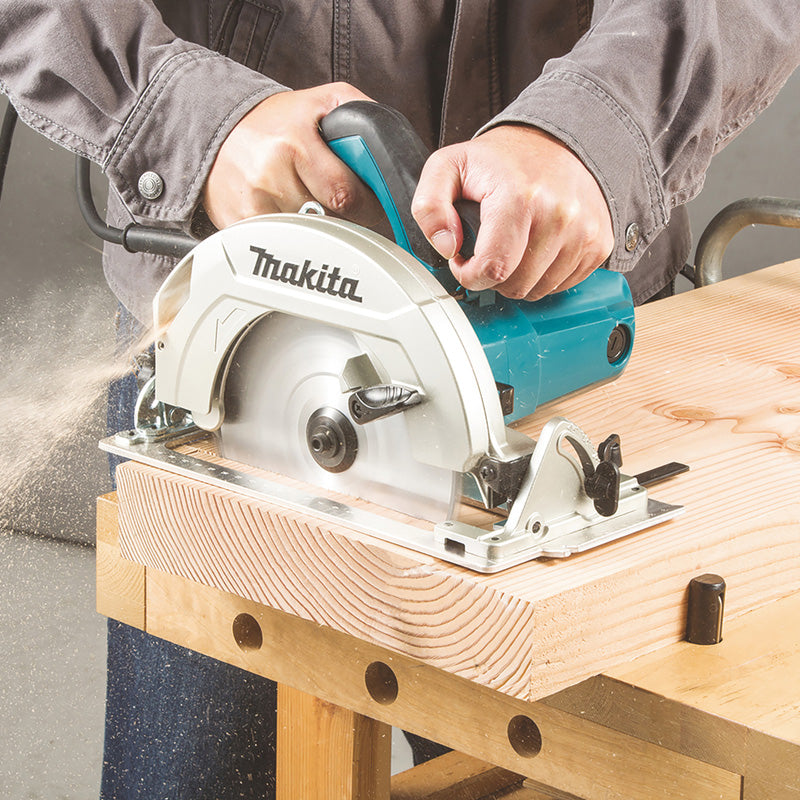 Scie circulaire 185mm  1600W MAKITA HS7611K avec coffret