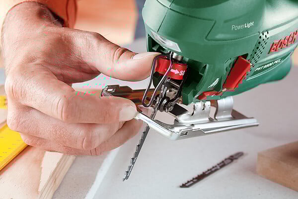 Scie sauteuse PST 9500 PEL SDS BOSCH DIY