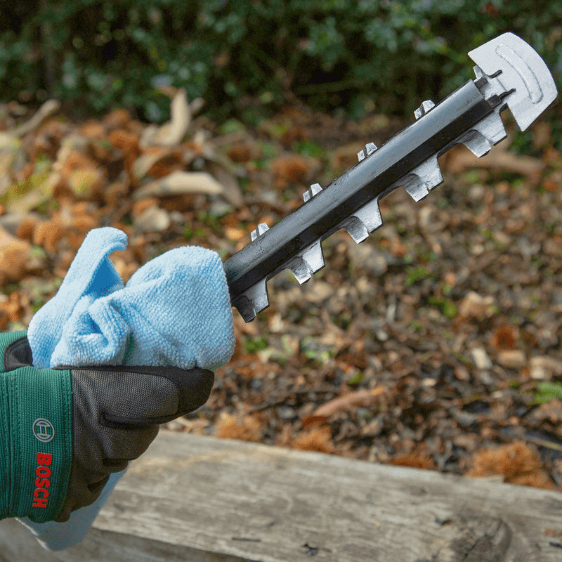 Taille-haies sans fil BOSCH Advanced HedgeCut 36V-65-28 + 1 batterie 2Ah