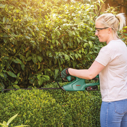 Taille-haies sans fil 18V BOSCH EasyHedgeCut 18V-45 Outil seul sans batterie