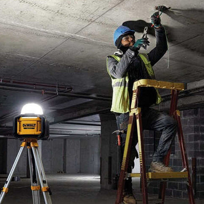 Éclairage de chantier XR 18V TOOL CONNECT DCL074-XJ DEWALT